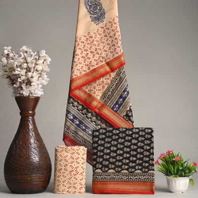 Elegant Maheshwari Silk with Zari Trim Block Print