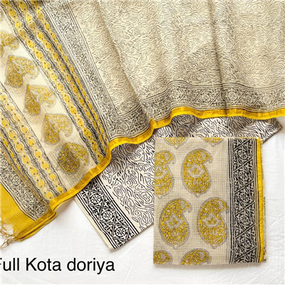 Stunning Printed Suit in Silk Kota Doria