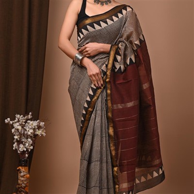 Hand Block Printed Maheshwari Silk Saree in Beige and Black with Maroon Pallu