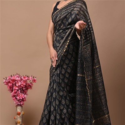 Golden Floral Chanderi Silk Saree with Pallu Detailing