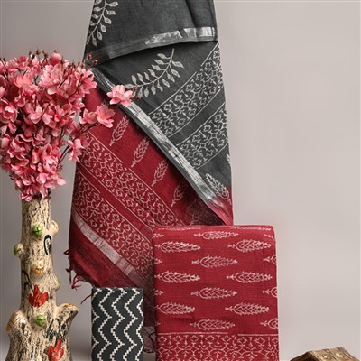 Silver Leaf Vine Linen Set with Floral Red Dupatta