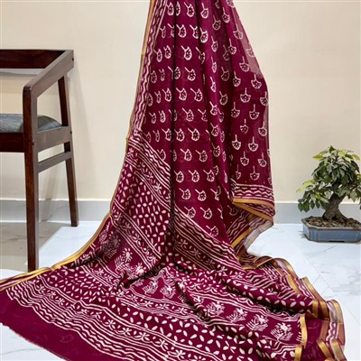 Golden Border Maroon Floral Handblock Double Diamond Saree