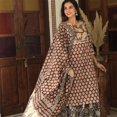 Hand Block Printed Brown Leaf Motif Cotton Ethnic Ensemble