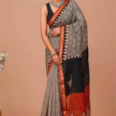 Rust-Orange Zigzag Border Maheshwari Silk Saree