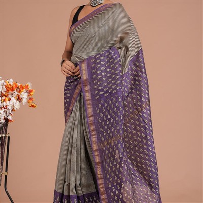 Golden Leaf Maheshwari Silk Saree with Striped Elegance