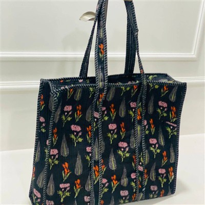 Navy Floral Harmony Quilted Handbag in Woven Cotton