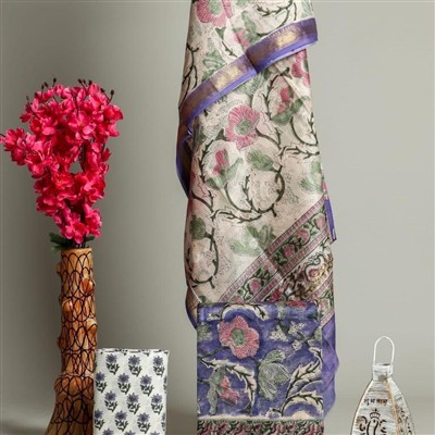 Golden Floral Symphony Maheswari Silk Saree Set