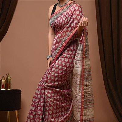 Lustrous Peach Floral Chanderi Silk Saree