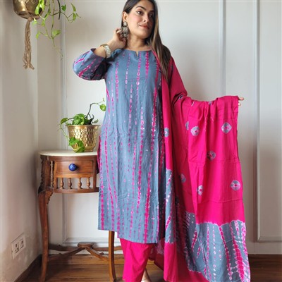 Fuchsia Circular Motif Cotton Suit Set