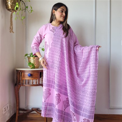 Soft Pink Zigzag Motif Cotton Suit Set