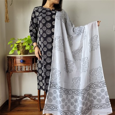 Midnight Black Circular Motif Cotton Suit Set
