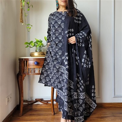 Midnight Floral Essence Cotton Suit Set