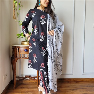 Midnight Floral Embrace Cotton Suit Set