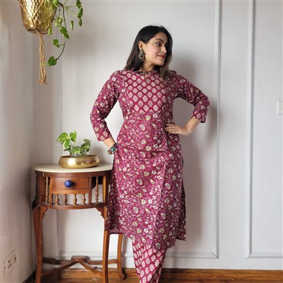 Magenta Paisley Elegance Cotton A-Line Kurti with Pant
