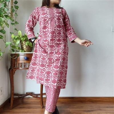 Dusty Rose Geometric Floral Cotton Kurti with Pant