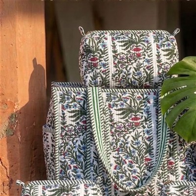 Crimson Floral Elegance Tote with Organizer Pouches
